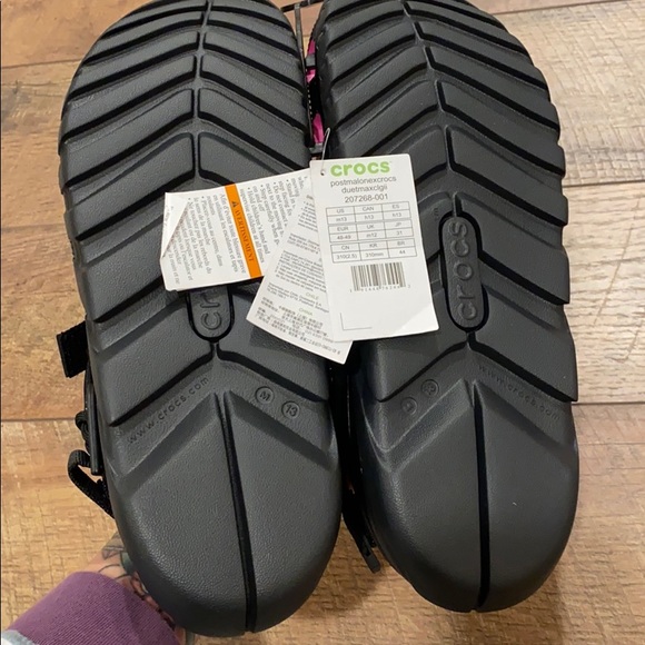 SOLD OUT POST MALONE CROCS - Picture 5 of 5